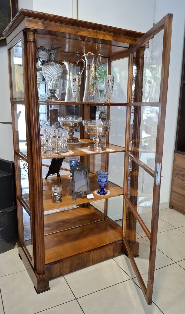 Erstklassige Biedermeier-Vitrine – Bild 5